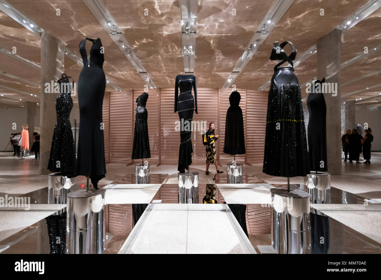 Boutique leila haute couture clearance