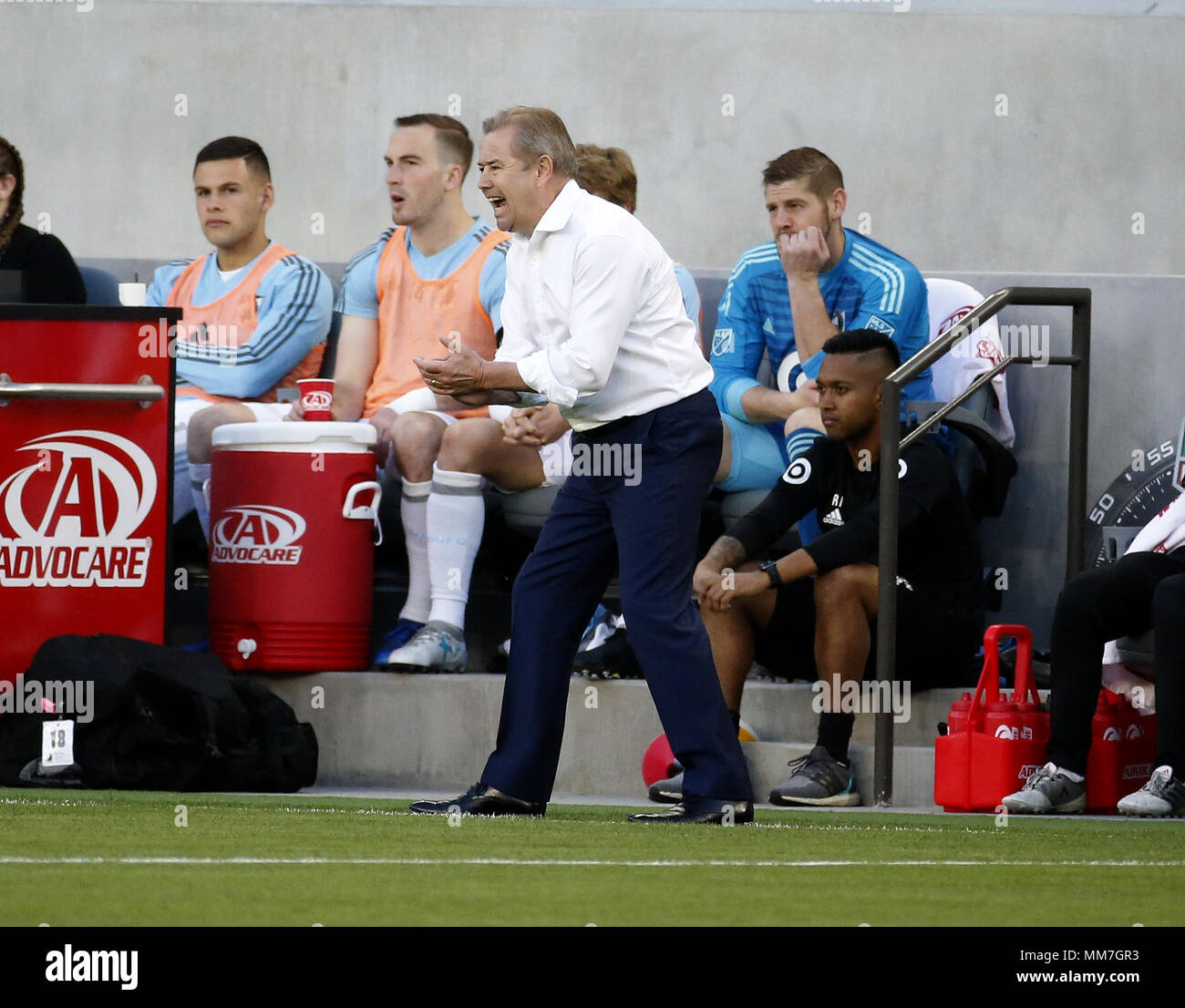 Los Angeles, California, USA. 9th May, 2018. Minnesota United head coach Adrian Heath yells during an MLS soccer game between Los Angeles FC and Minnesota United at Banc of California Stadium in Los Angeles, Wednesday, May 9, 2018. The LAFC won 2-0. Credit: Ringo Chiu/ZUMA Wire/Alamy Live News Stock Photo