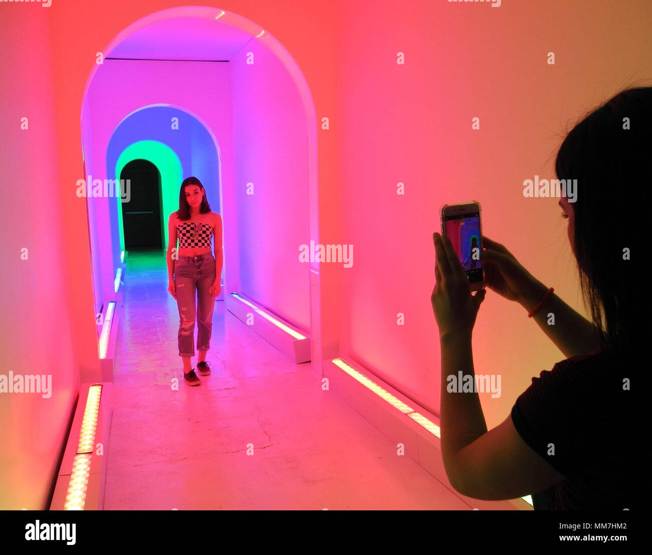 Walk In Dream Machine FILED - 20 April 2018, US, New York: Visitors photographing themselves ...