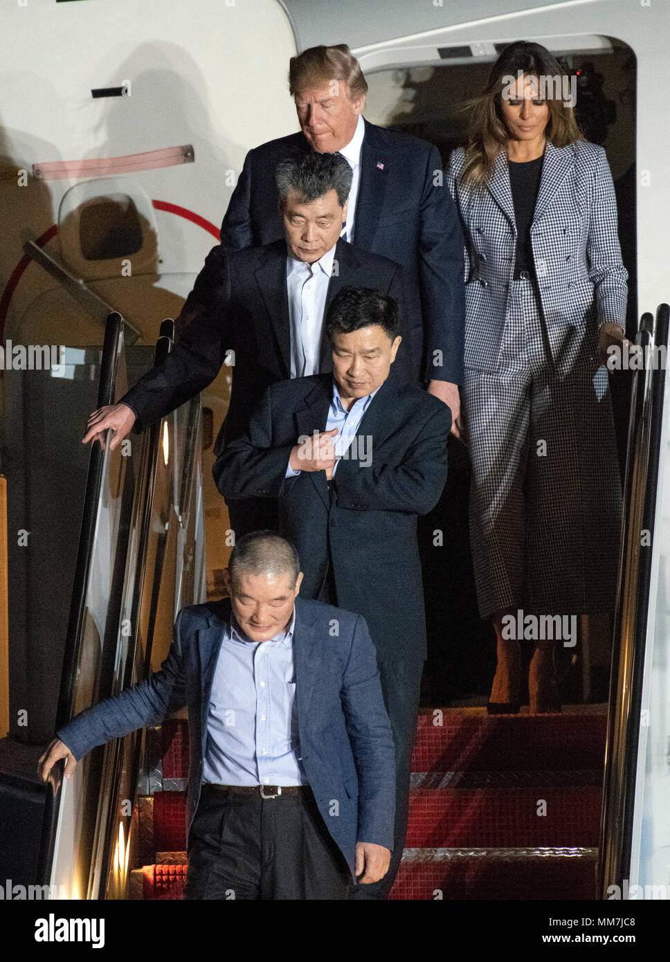 Joint Base Andrews, Maryland, USA. 10th May, 2018. United States President Donald J. Trump welcomes Kim Dong Chul, Kim Hak Song and Tony Kim back to the US at Joint Base Andrews in Maryland on Thursday, May 10, 2018. The three men were imprisoned in North Korea for periods ranging from one and two years. Credit: dpa picture alliance/Alamy Live News Stock Photo