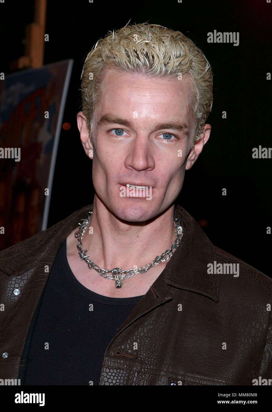 James Marsters posing  at the screening of Buffy The Vampire Slayer, Musical Episode at the Paramount Theatre on the Paramount lot in Los angeles. November 2, 2001.  MarstersJames02.jpgMarstersJames02 Red Carpet Event, Vertical, USA, Film Industry, Celebrities,  Photography, Bestof, Arts Culture and Entertainment, Topix Celebrities fashion /  Vertical, Best of, Event in Hollywood Life - California,  Red Carpet and backstage, USA, Film Industry, Celebrities,  movie celebrities, TV celebrities, Music celebrities, Photography, Bestof, Arts Culture and Entertainment,  Topix, headshot, vertical, on Stock Photo