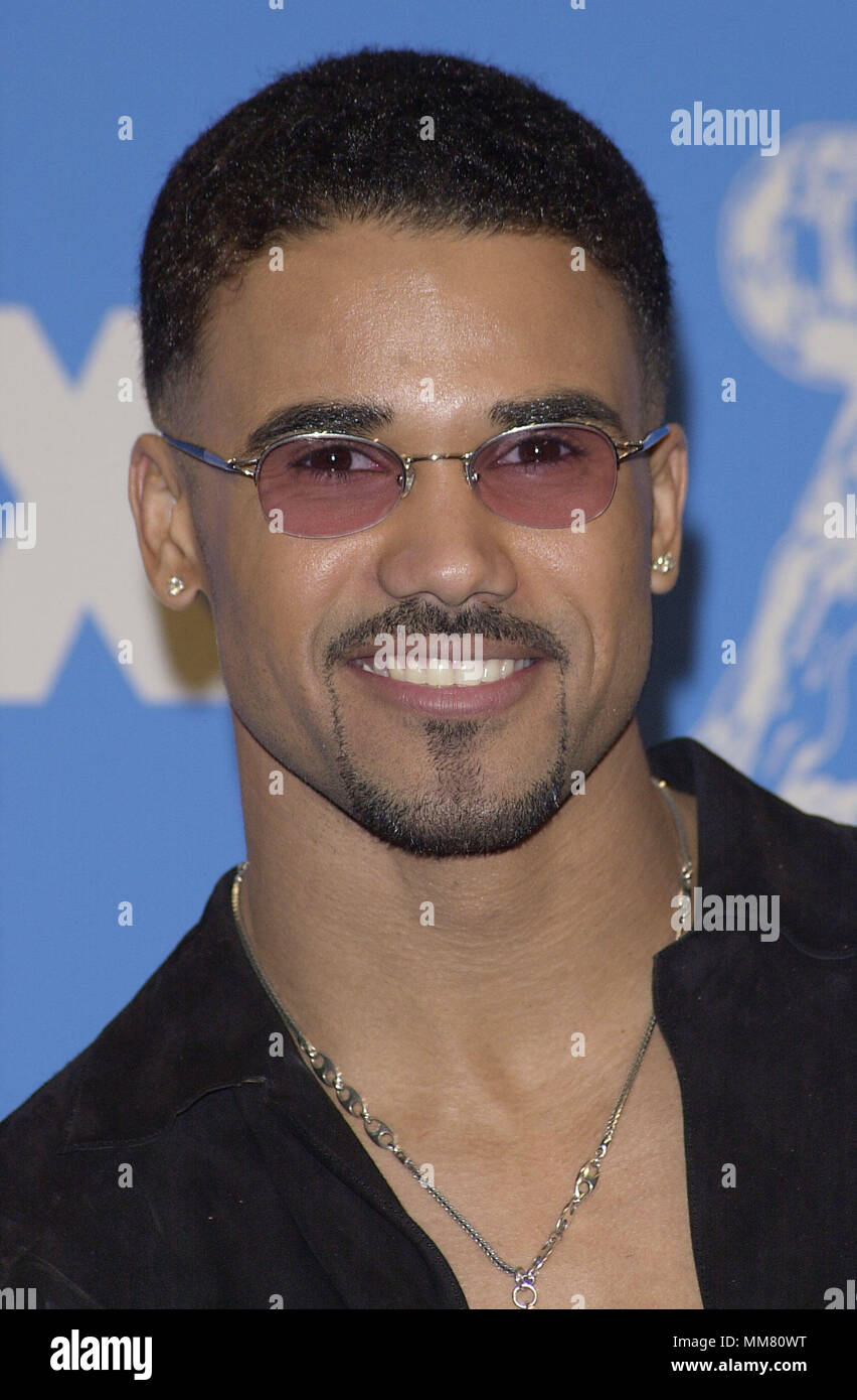 shemar-moore-from-y-r-backstage-at-the-32th-naacp-image-awards-in-los