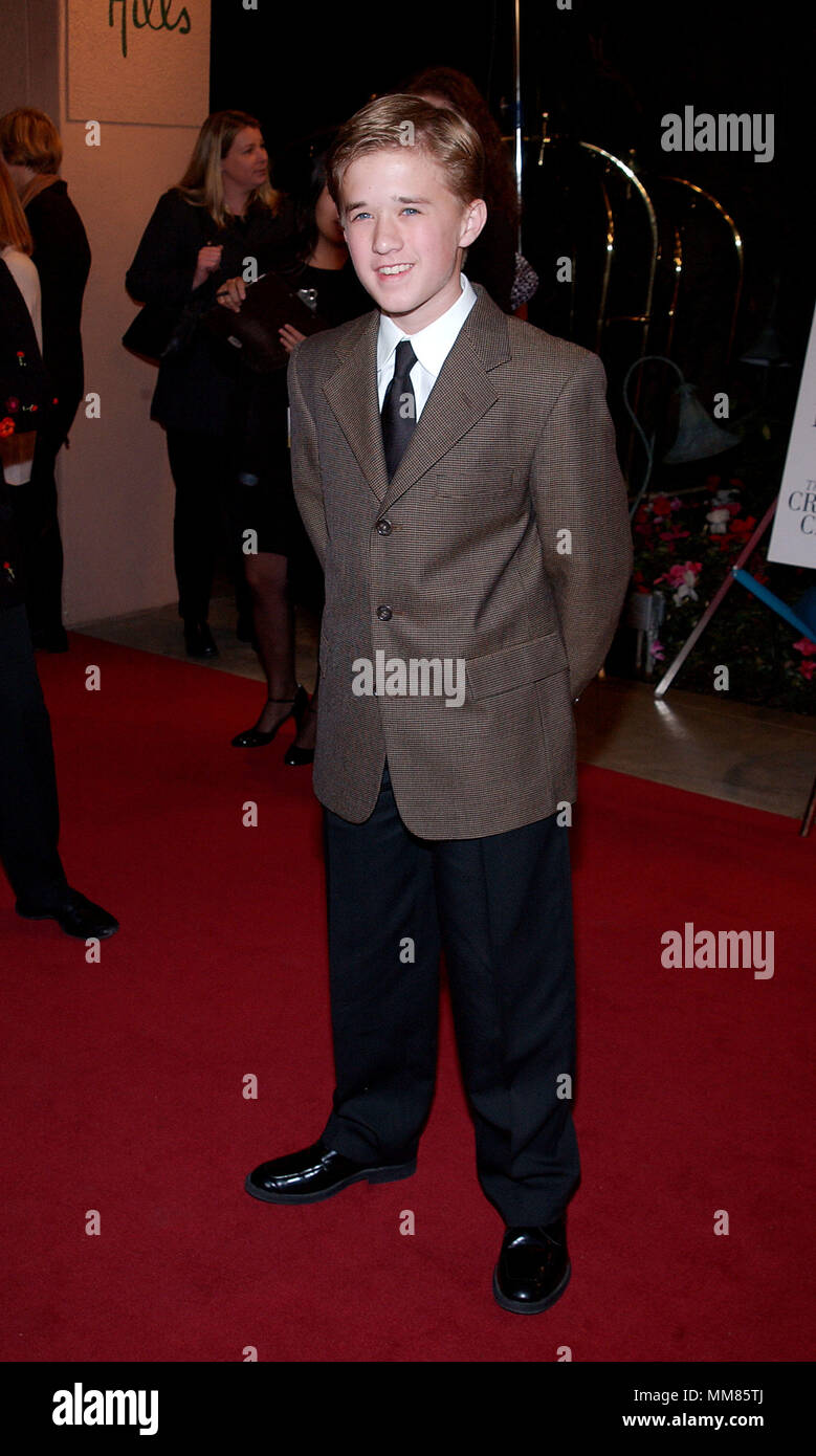 Haley Joel Osment arriving at the 7th Broadcast Film Critics Ass