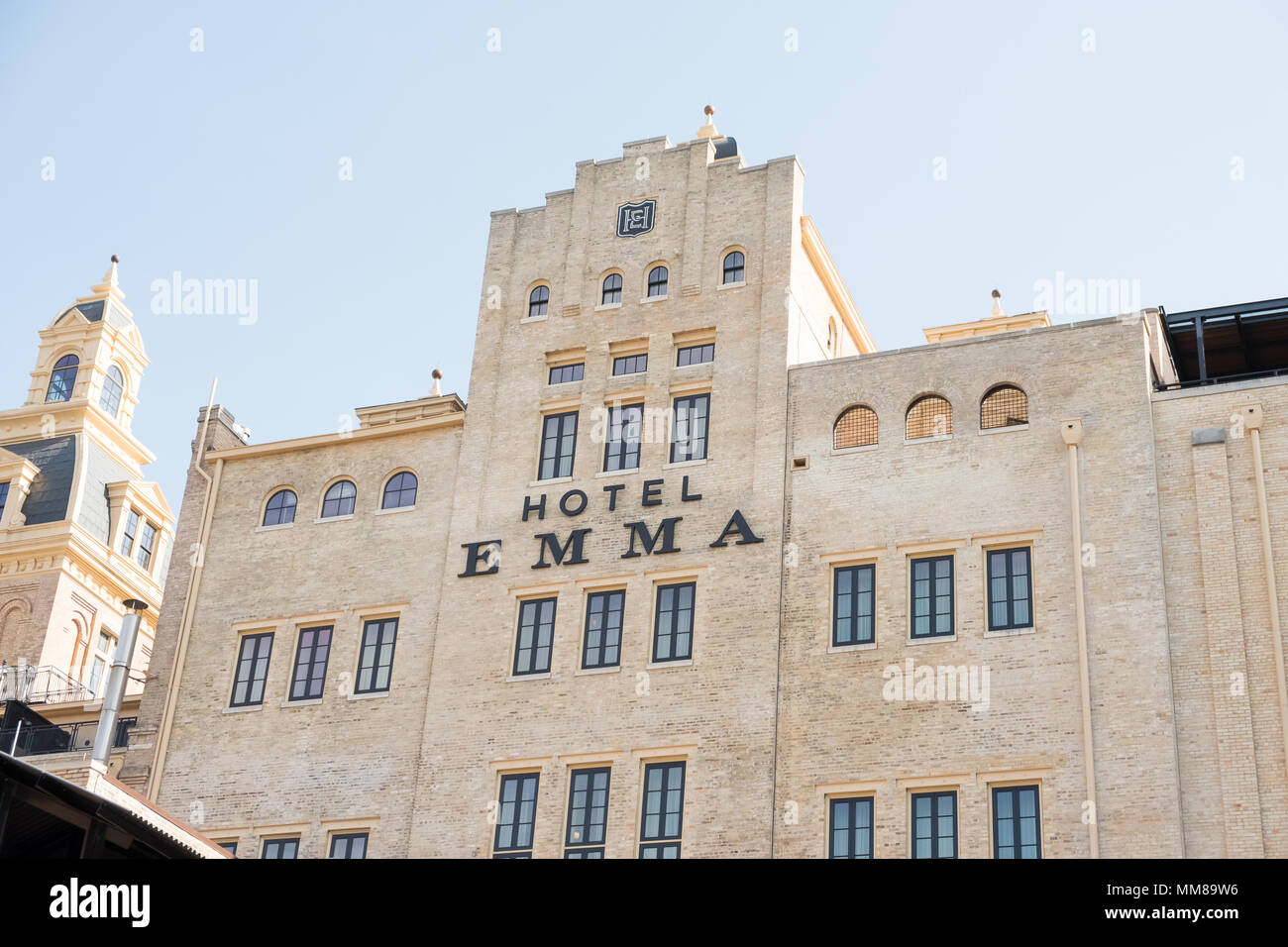 Hotel Emma ☆ Incredible Treasure Of San Antonio Texas | Chuzai Living, image size:1300x956
