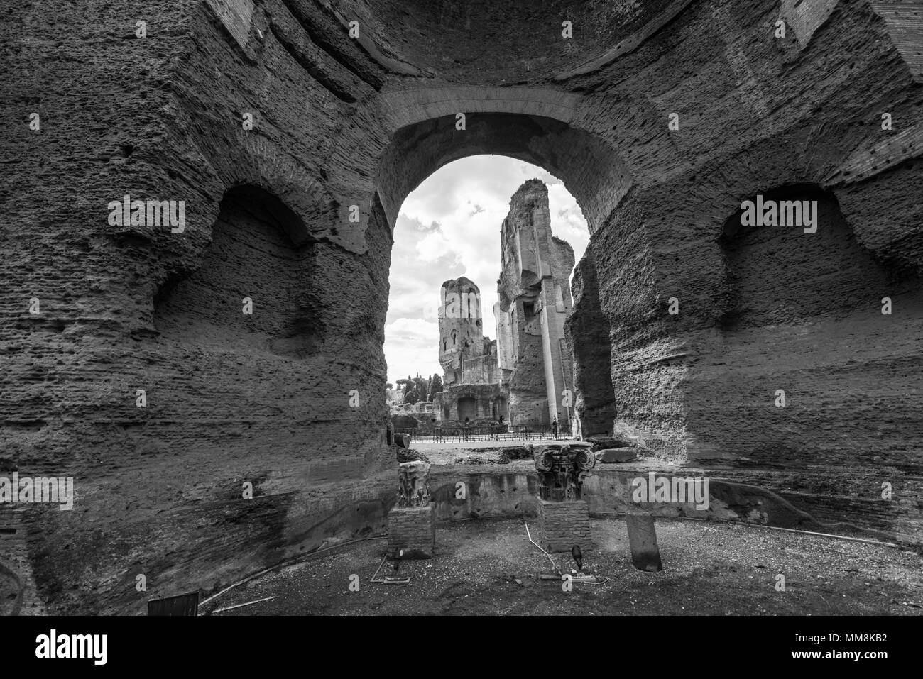 Black and white picture of the beautiful architecture of Baths of