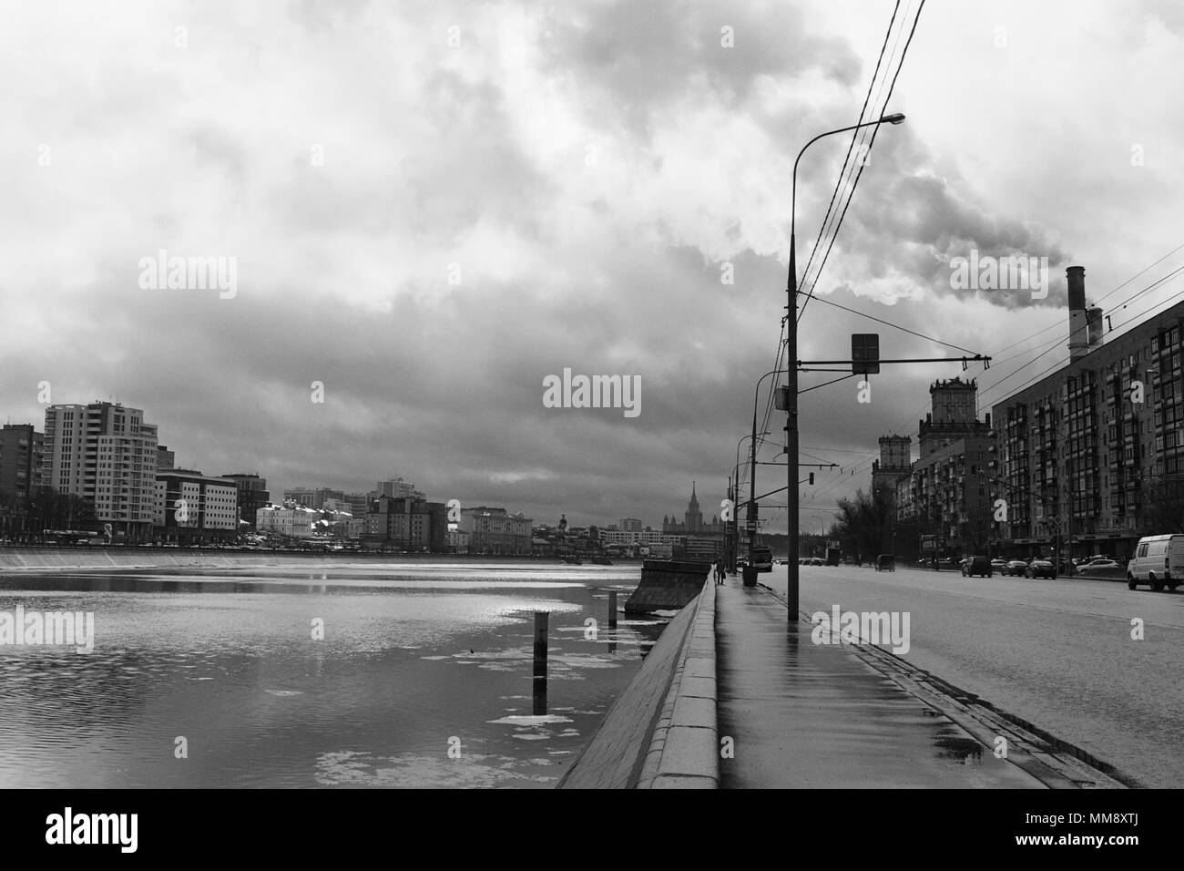 Moscow, Russia - March 02, 2017: View of Berezhkovskaya nab. black & white | 35mm b&w film scan — Ilford XP2 Super 400 film Olympus OM-1 / S-Zuiko AUT Stock Photo