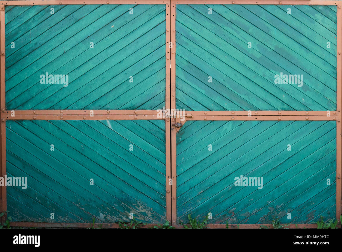 Double farm gate hi-res stock photography and images - Alamy