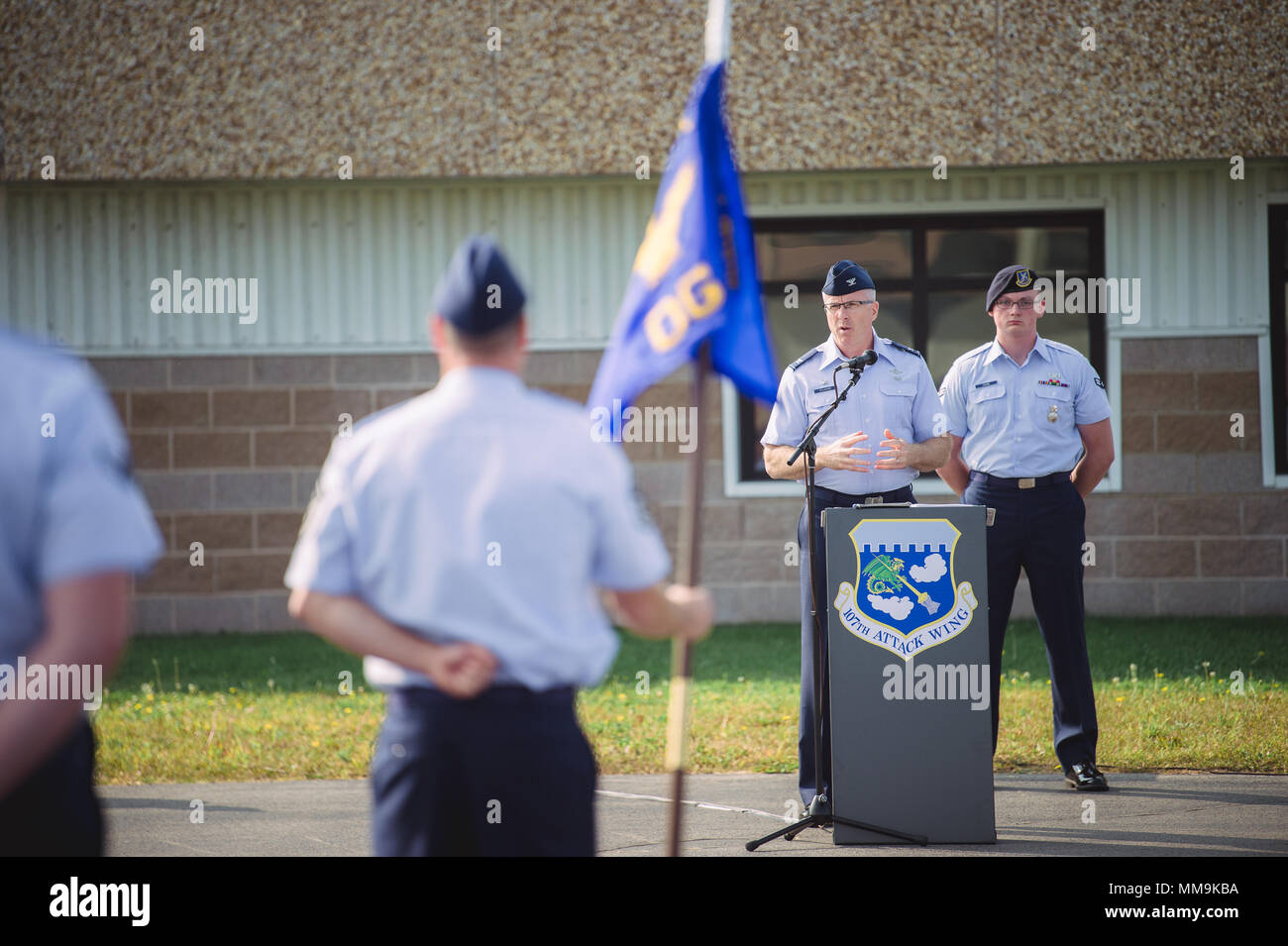 Members of the 107th Attack Wing, Niagara Falls Air Reserve Station ...