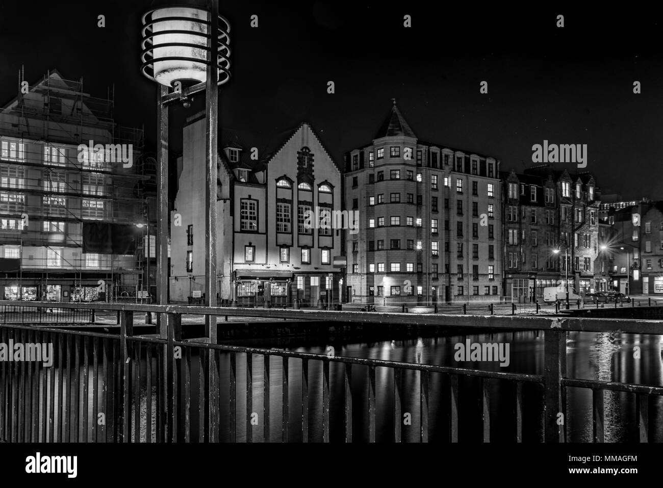 The shore leith Black and White Stock Photos & Images Alamy