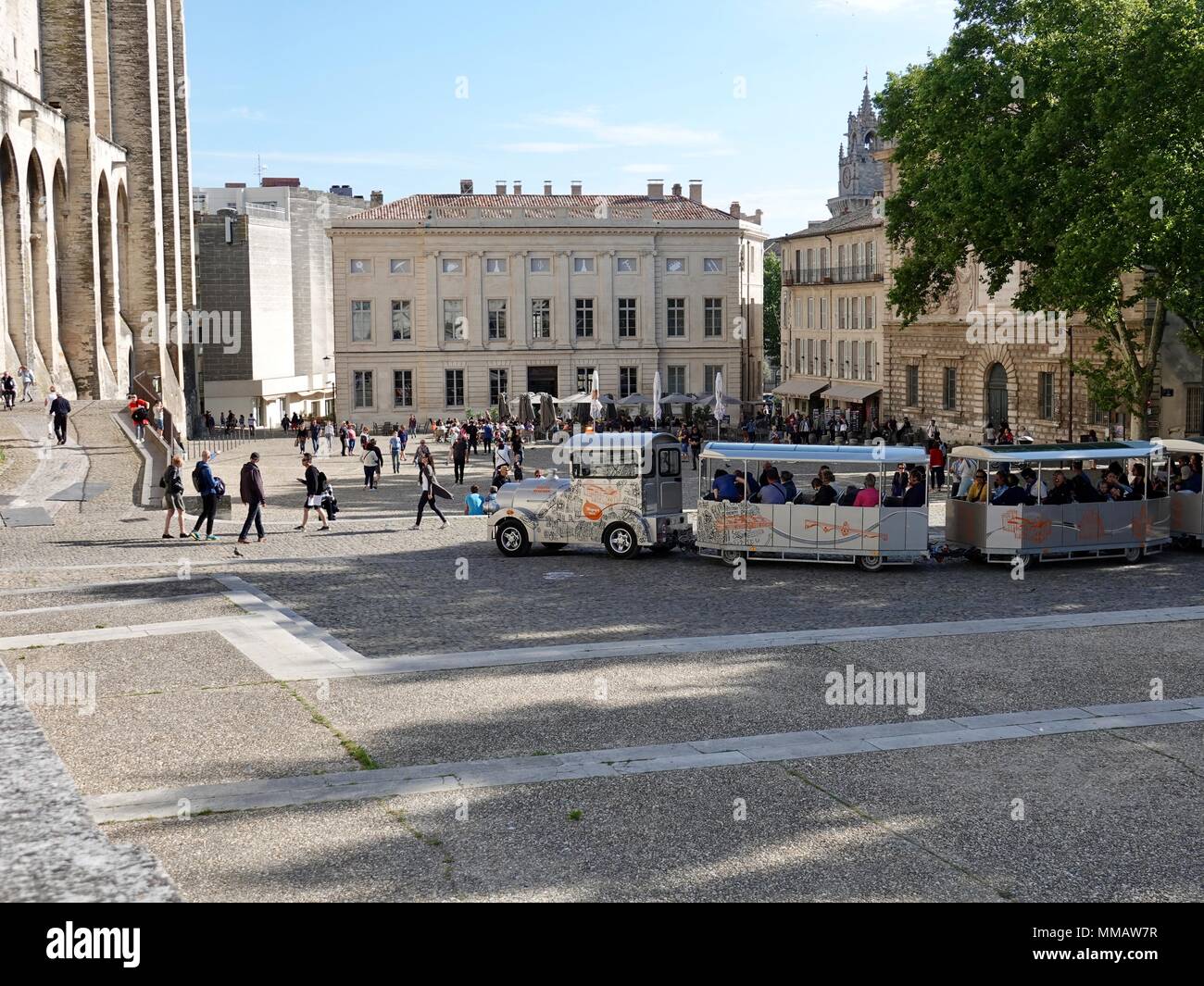 Petit train avignon hi-res stock photography and images - Alamy