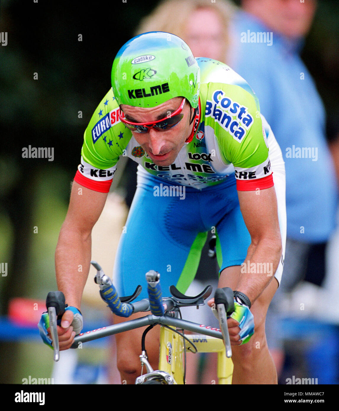 kelme cycling jersey