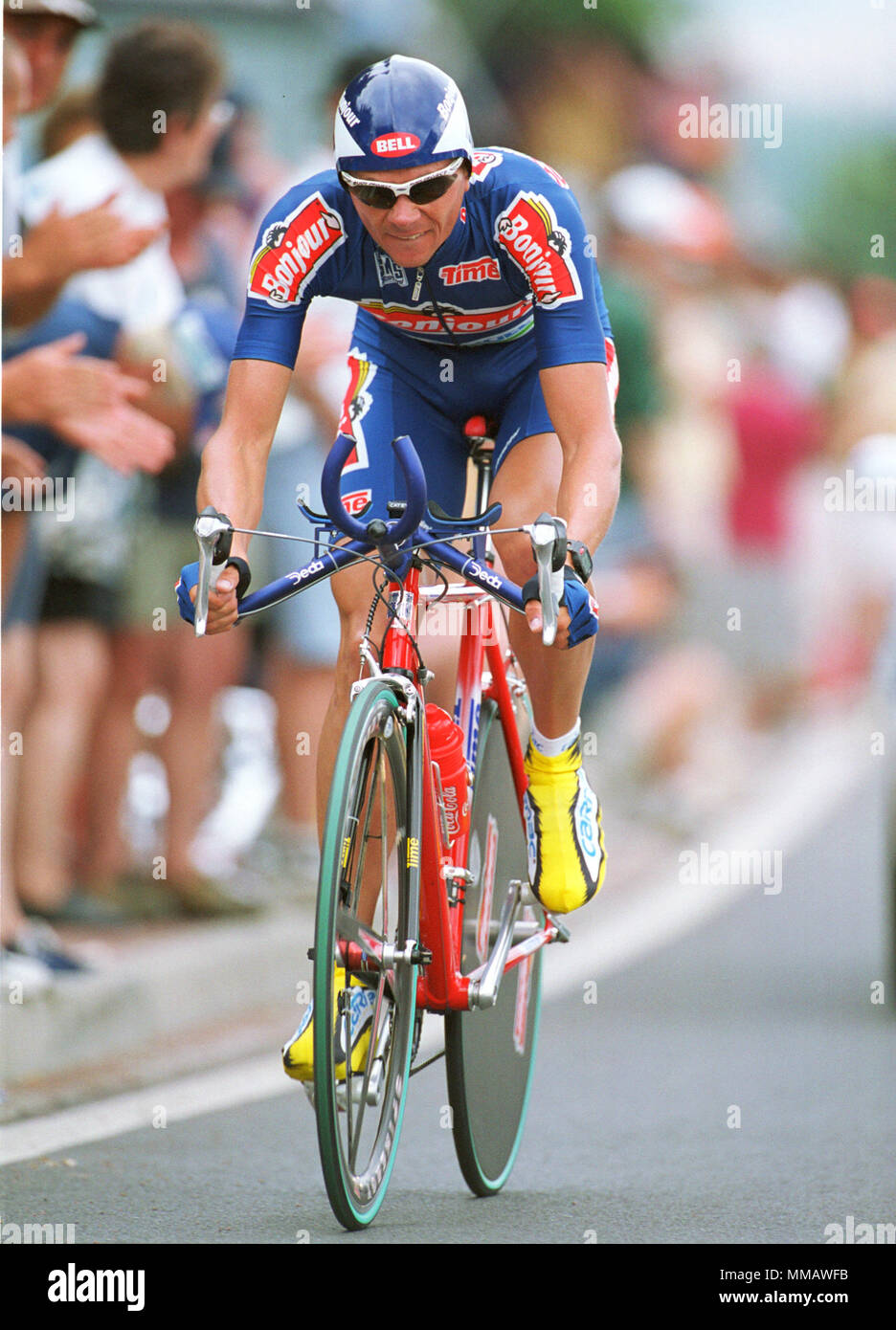 Cycling: Futuroscope, France , 1.7.2000 Tour de France Prologue Time Trial  ---- Jean-Cyril ROBIN, FRA, Bonjour Stock Photo - Alamy