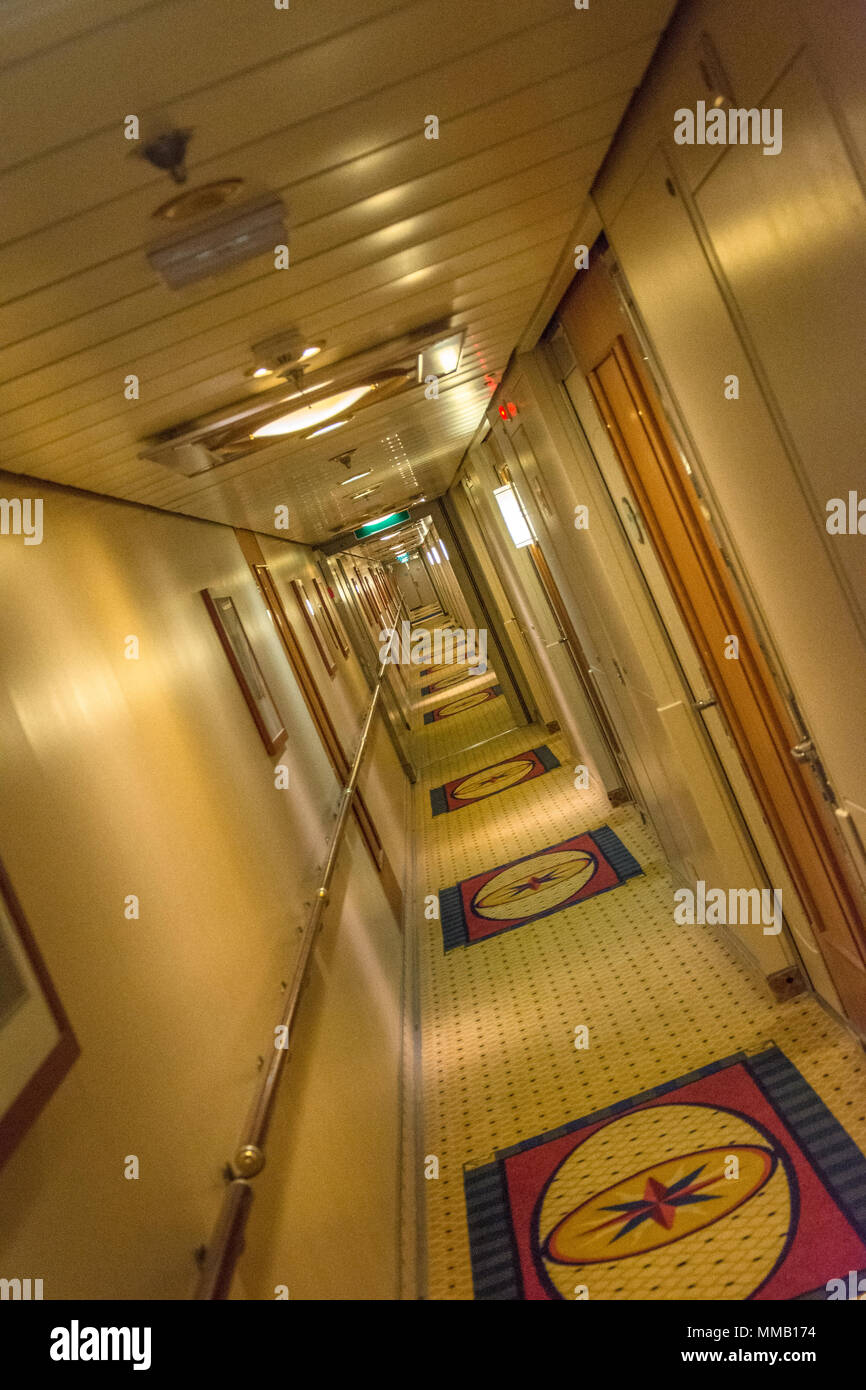 Cruise ship corridor hi-res stock photography and images - Alamy