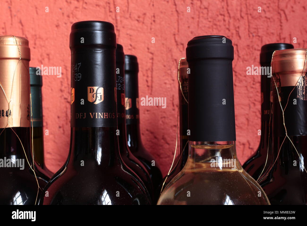 Wine bottles in cardboard box. Wine bottle labels. Portada Portuguese