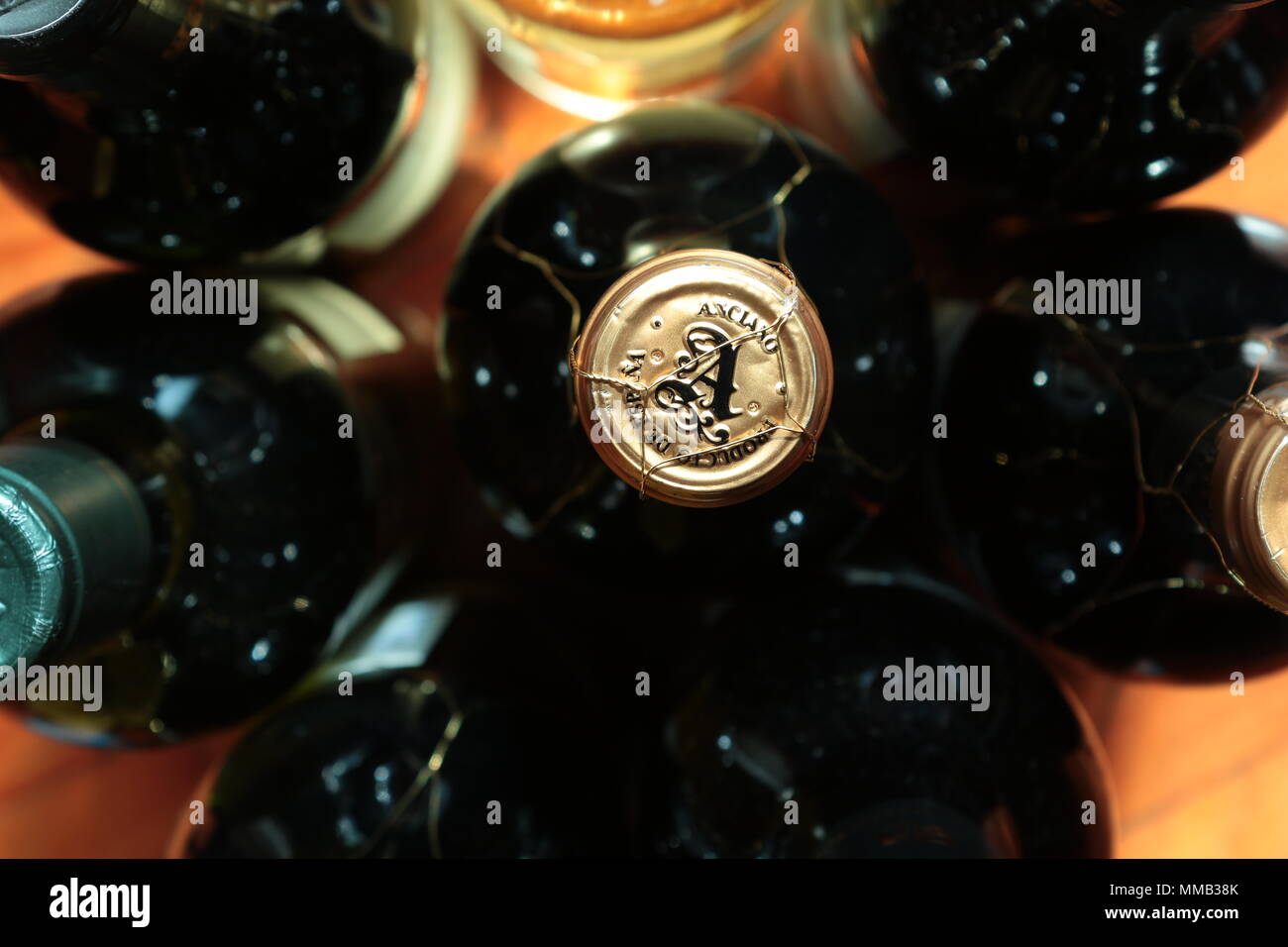 Wine bottles in cardboard box. Wine bottle labels. Portada Portuguese