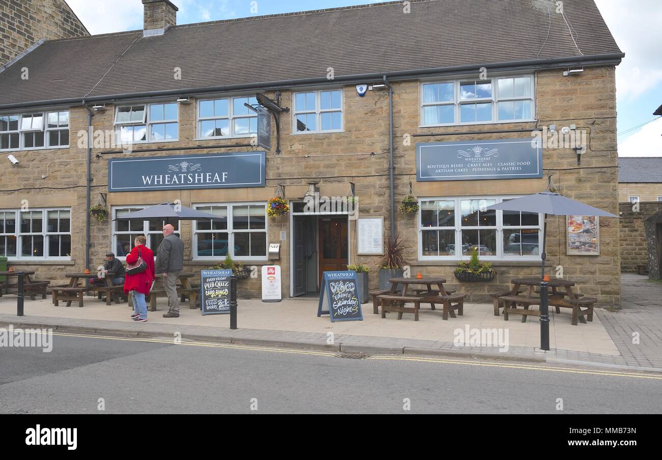 The Wheatsheaf pub in the town centre Bakewell, Derbyshire Stock Photo