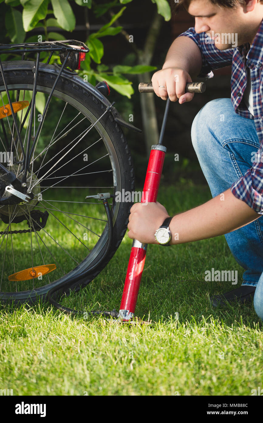 using a bicycle pump