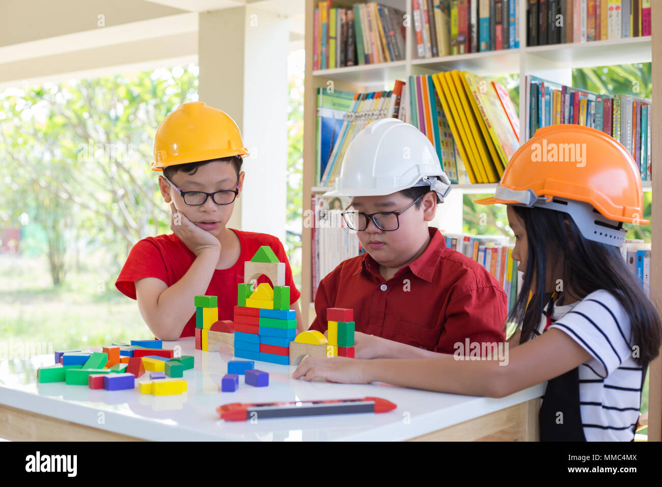 Little engineers making construction block in school Stock Photo Alamy