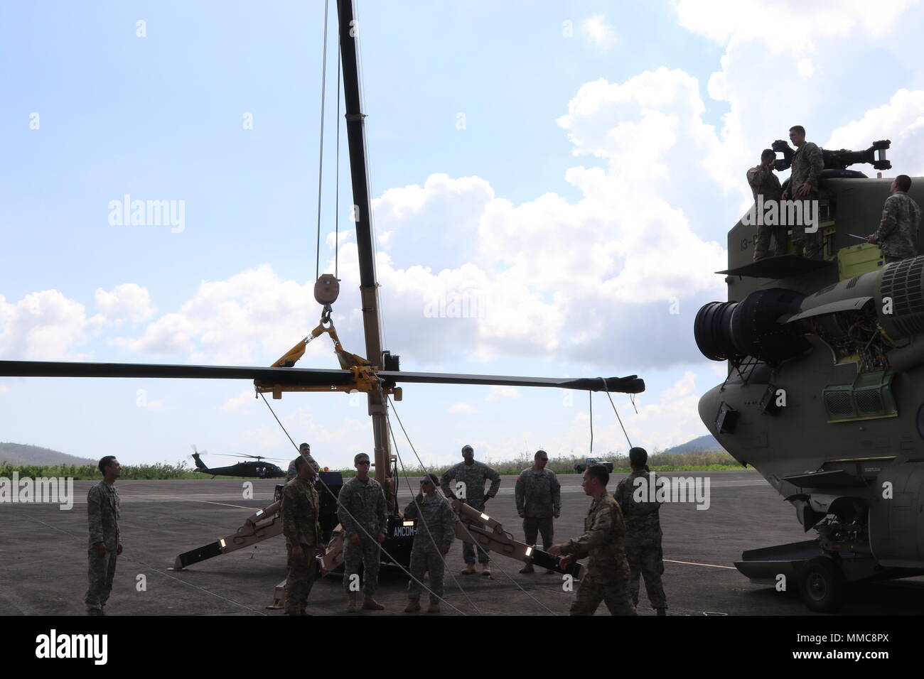 127th Aviation Support Battalion High Resolution Stock Photography and ...