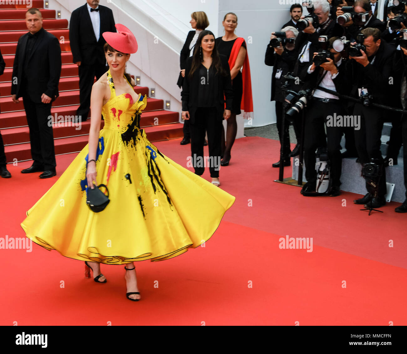 Cannes, France. 10th May, 2018. Frederique Bel at the Sorry Angel Red Carpet Event on Thursday 10 May 2018 as part of the 71st International Cannes Film Festival held at Palais des Festivals, Cannes. The French title of the film is Plaire, aimer et courir vite . Pictured: Frederique Bel. Picture by Credit: Julie Edwards/Alamy Live News Stock Photo