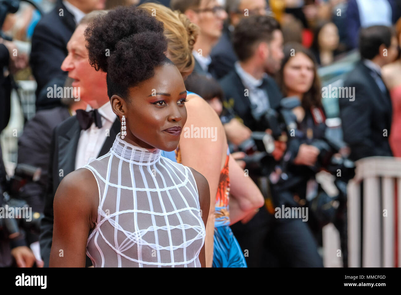 Cannes, France. 10th May, 2018. Lupita Nyong'o at the Sorry Angel Red Carpet Event on Thursday 10 May 2018 as part of the 71st International Cannes Film Festival held at Palais des Festivals, Cannes. The French title of the film is Plaire, aimer et courir vite . Pictured: Lupita Nyong'o. Picture by Credit: Julie Edwards/Alamy Live News Stock Photo