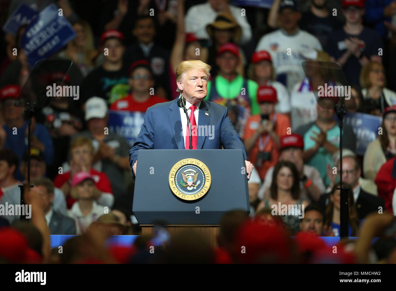 Elkhart, Indiana, USA. 10th May, 2018. President Donald J.Trump Vice President Mike Pence Make America Great Again Rally at Northside Middle School in Elkhart Indiana May 10, 2018. Credit: Jerome Lynch/ZUMA Wire/Alamy Live News Stock Photo