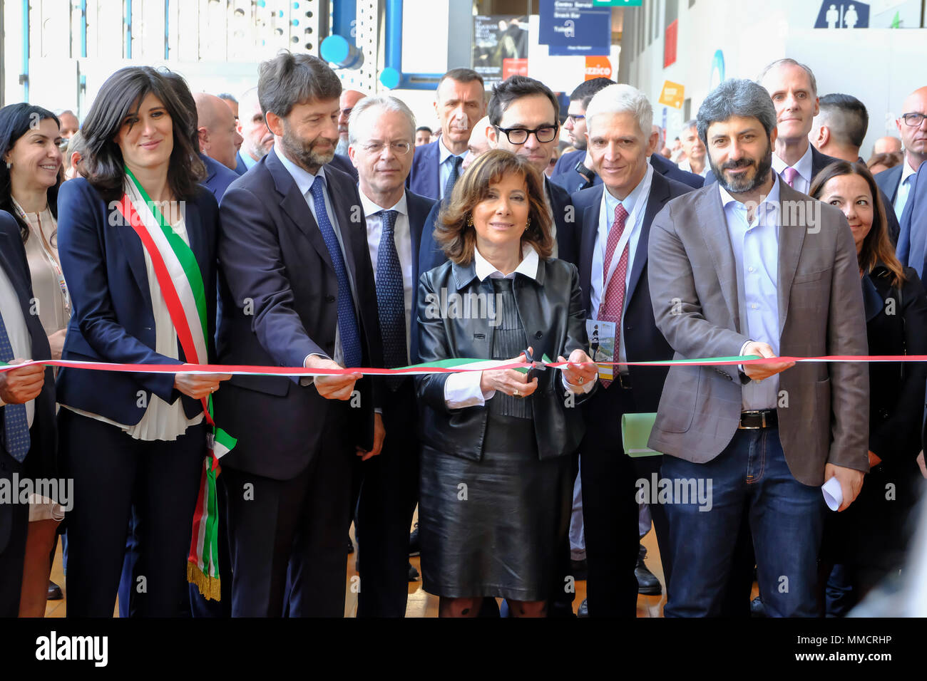 Turin, Piedmont, Italy, 10th May, 2018. International Book fair 2018,first day.The inauguration ceremony with the ribbon cut by the local and national authorities: RENATO VALTERZA/Alamy Live News Stock Photo
