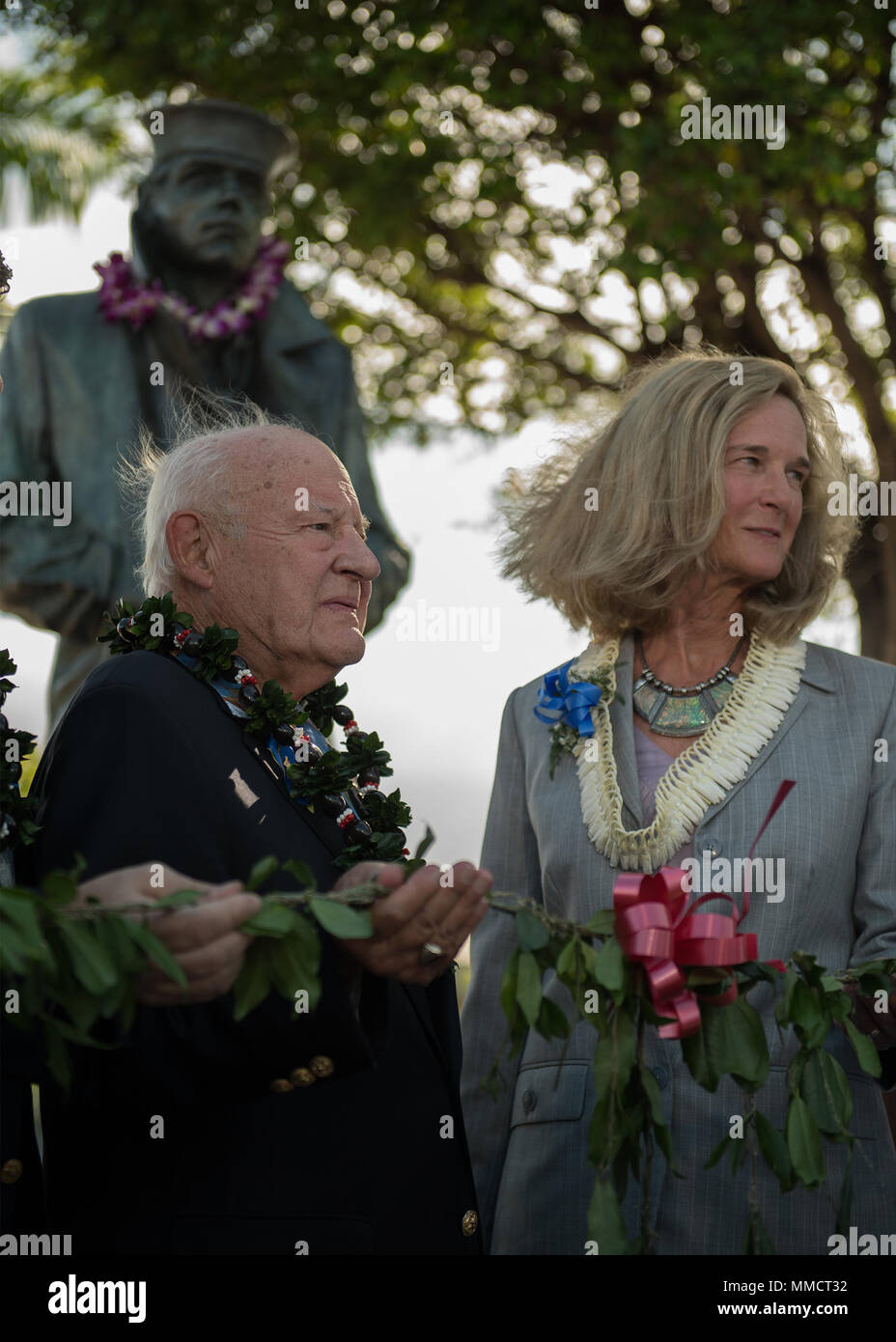 171013NAV2340170 PEARL HARBOR (October 13, 2017) Retired Capt. J