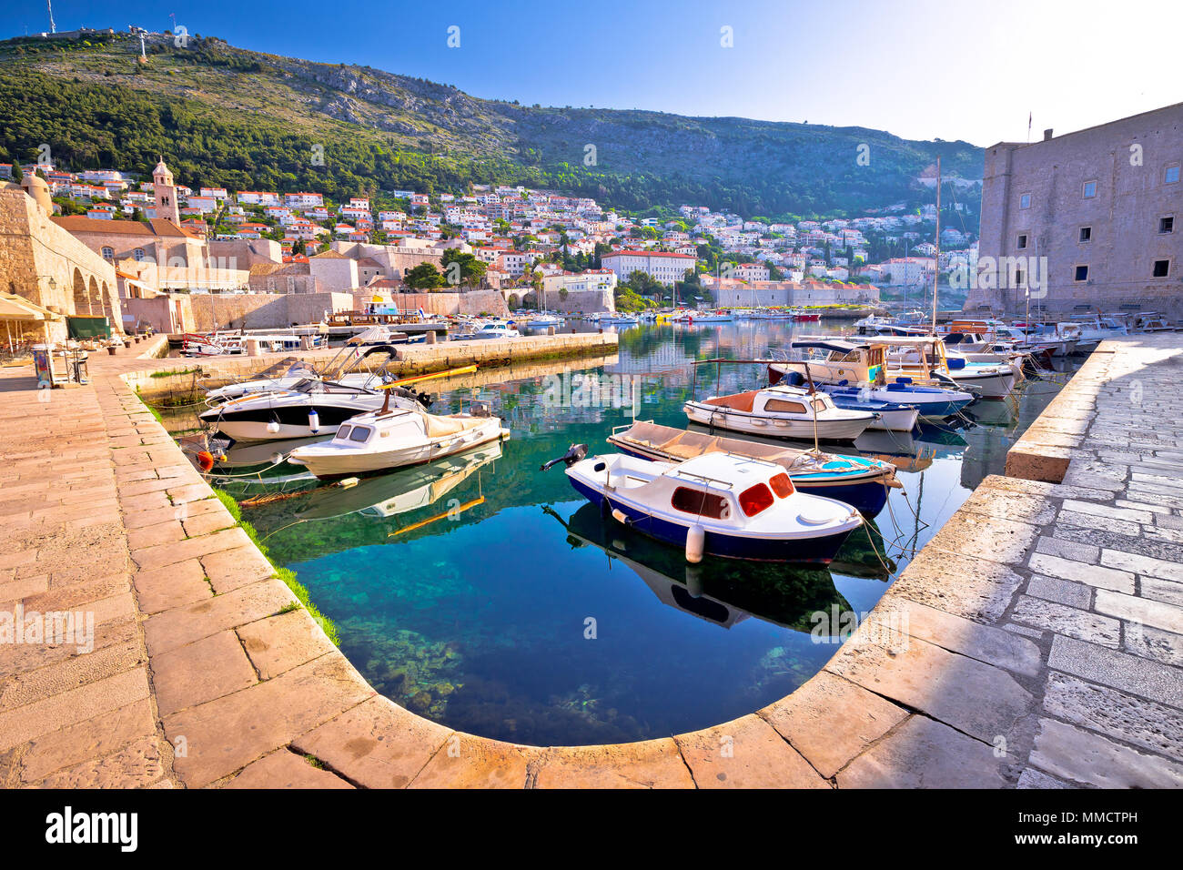 Stone Walls Dalmatia Croatia Hi res Stock Photography And Images Alamy
