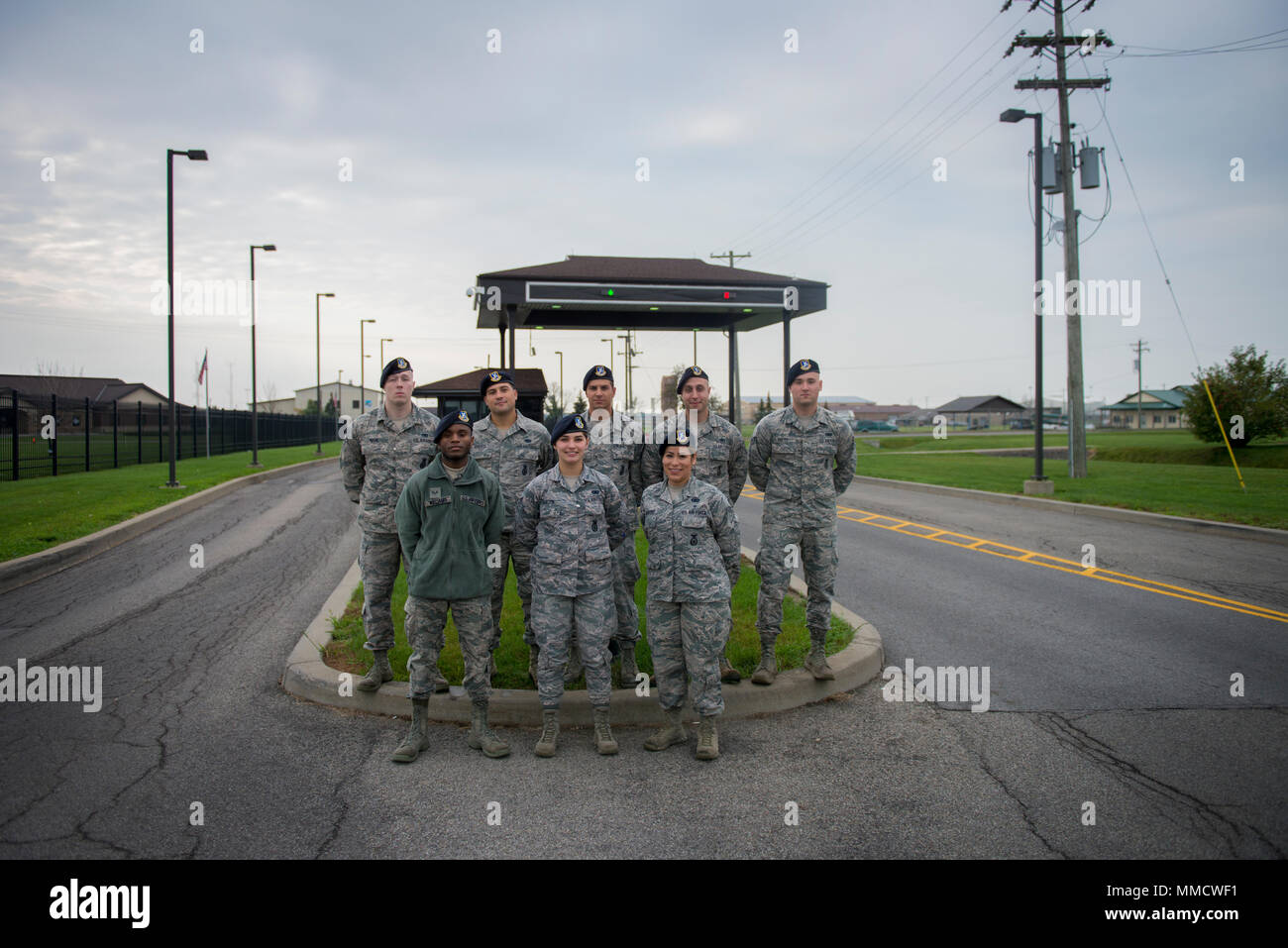 Niagara falls air reserve station hi-res stock photography and images ...