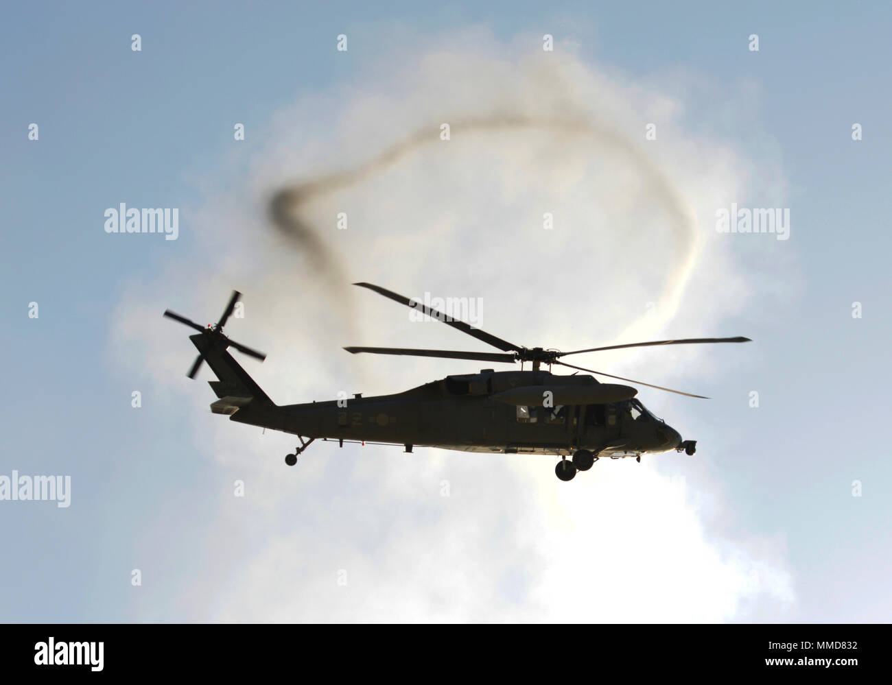 External load maneuver hi-res stock photography and images - Alamy