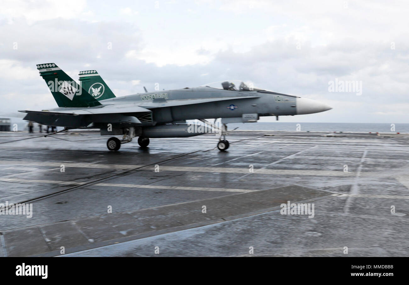 Finnish pilot landed on an American aircraft carrier 30 Finnish pilot landed on an American aircraft carrier 50