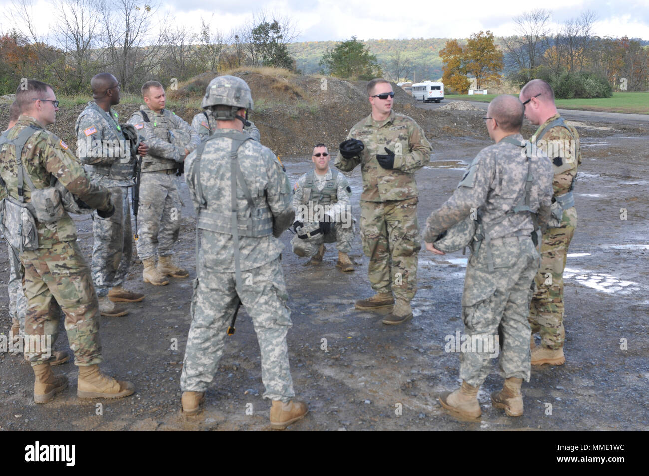 Soldiers with 28th Infantry Division Headquarters and Headquarters Battalion review squad-level movements at Fort Indiantown Gap Oct. 24, 2017. Stock Photo
