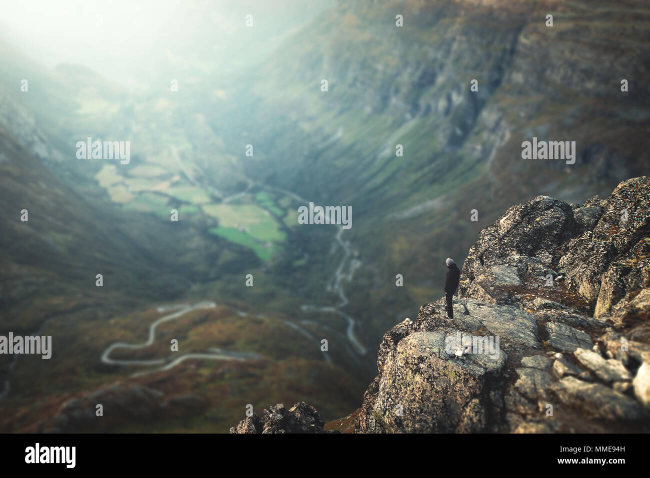 Man standing on top of mountain hi-res stock photography and images - Alamy
