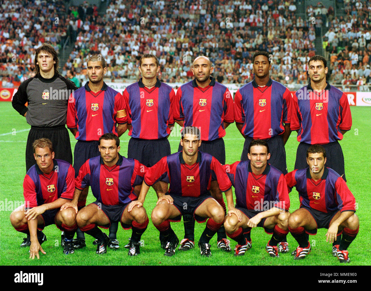 Football: Amsterdam Tournament in Amsterdam Arena, the Netherlands, 3.8.2000, Arsenal vs FC Barcelona  ---  team photo Barcelona, back row from left: Richard DUTRUEL, Josep 'Pep' GUARDIOLA, Philip COCU, ABELARDO, Patrick KLUIVERT, DANI front row from left.: Frank DE BOER, SERGI, GERARD, Marc OVERMARS, SIMAO Stock Photo