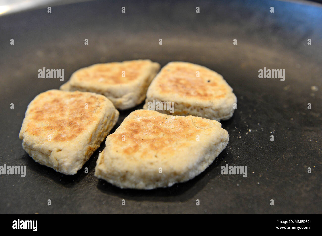 Scottish bannock bread hires stock photography and images Alamy