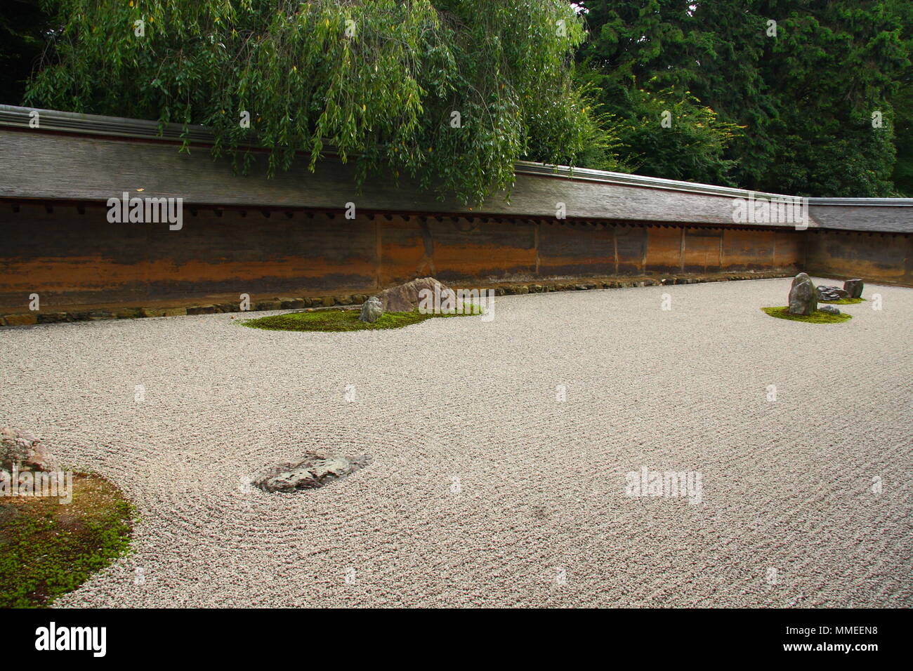 The most "zen" garden of Japan garden of Ryoanji temple in Kyoto