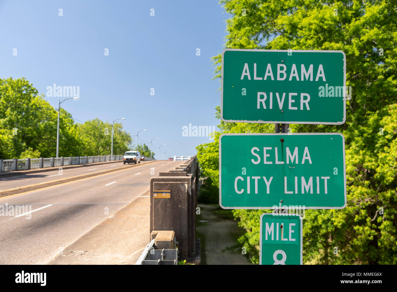 Selma, Alabama - The eastern end of the Edmund Pettus Bridge over the Alabama River, where civil rights demonstrators demanding the right to vote were Stock Photo
