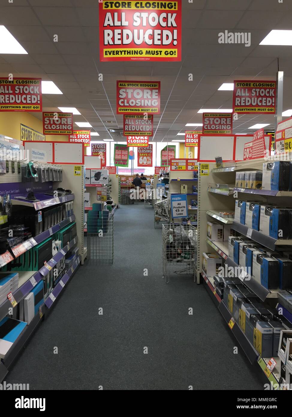 Maplin store in Blackpool Retail Park, a specialist retail chain for home electronics and accessories is closing and has all items on sale. Stock Photo