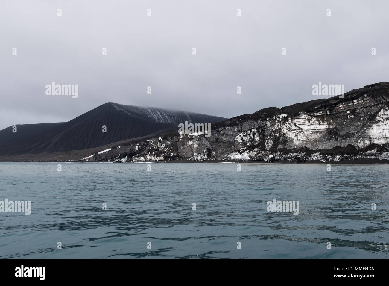 British Overseas Territory, South Sandwich Islands, Saunders Island