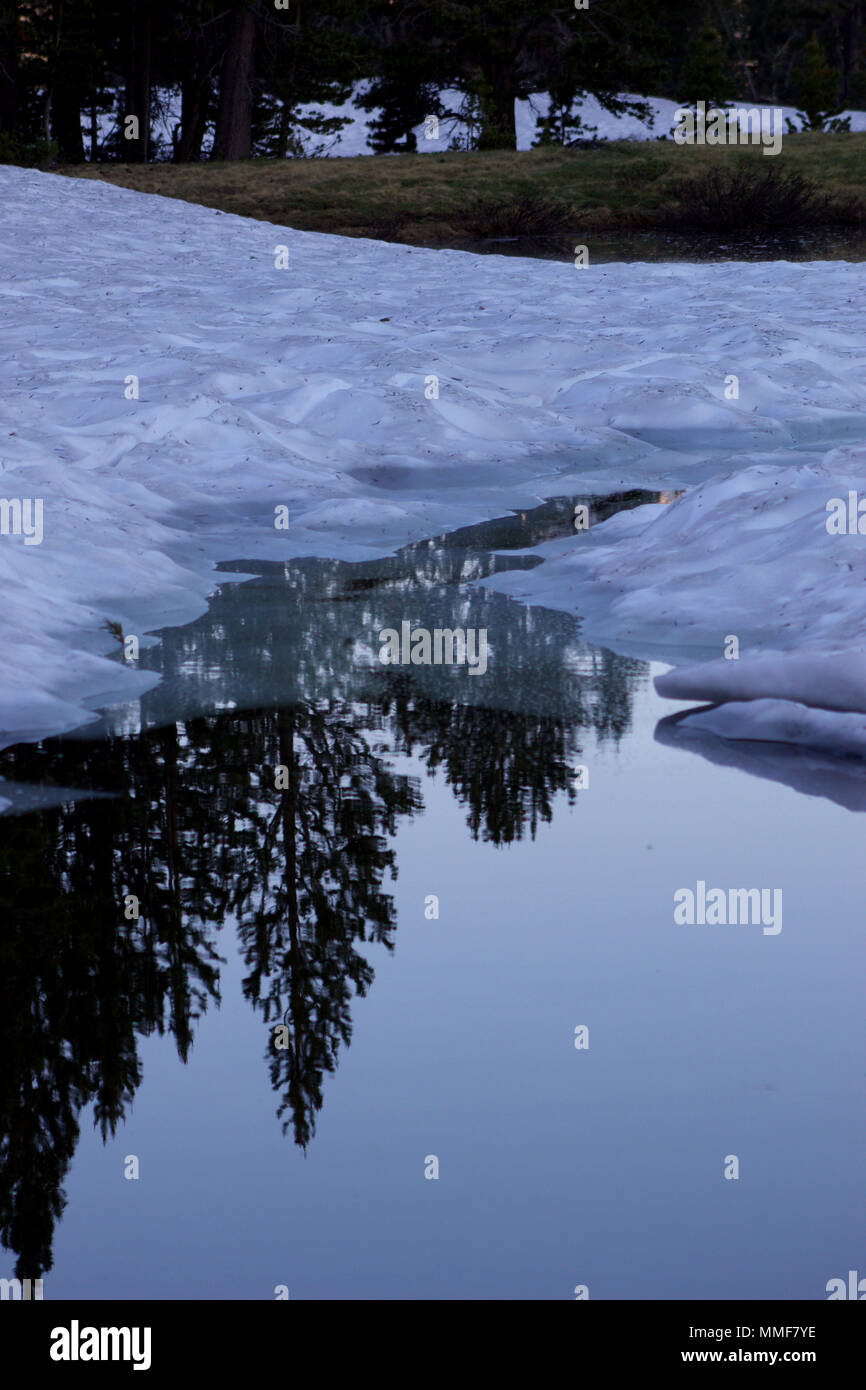 Reflection of Frozen Lake Stock Photo - Alamy