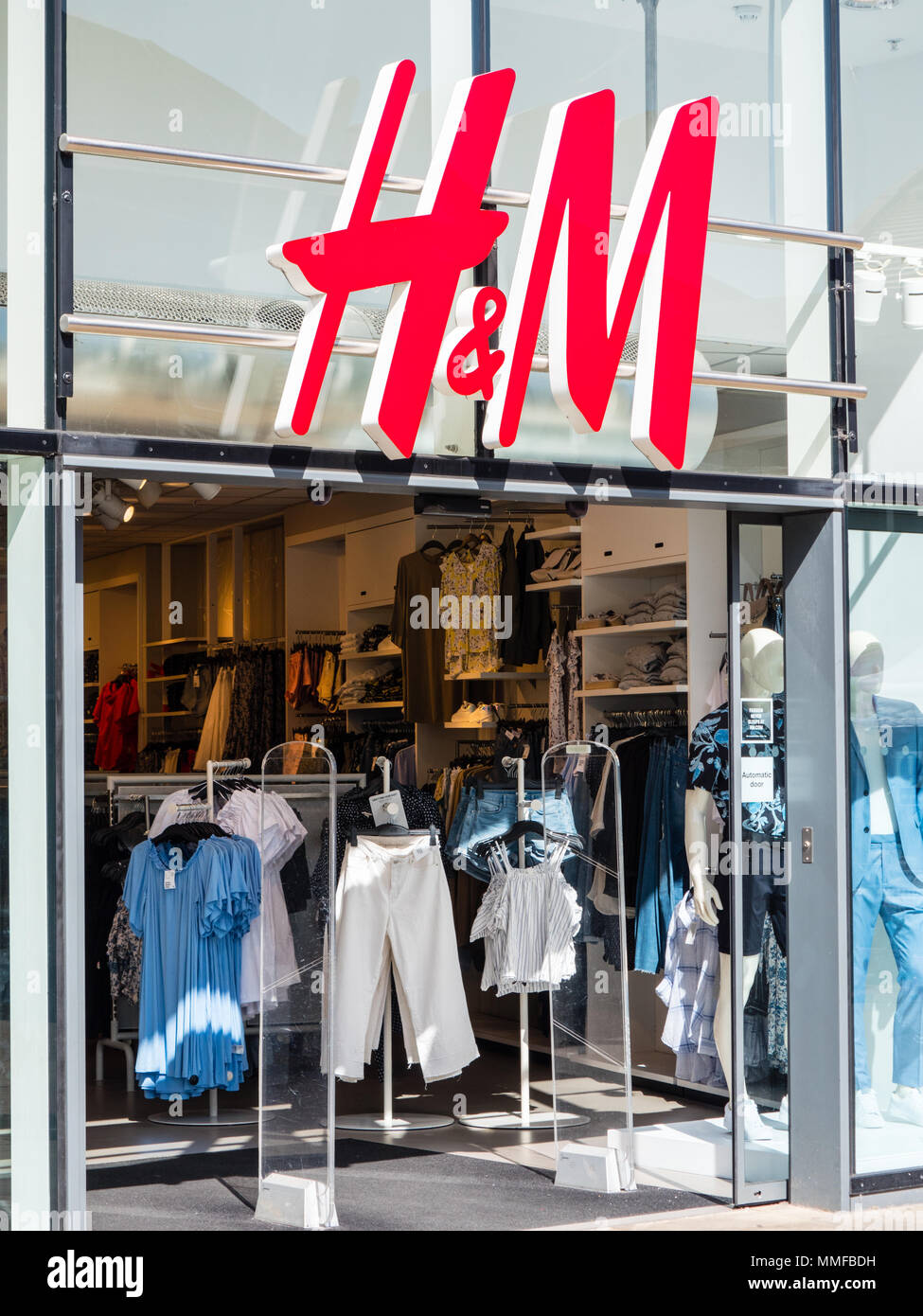 H&M Fashion Chain, Windsor, Berkshire, England, UK, GB Stock Photo
