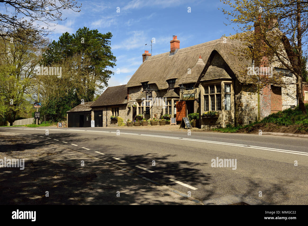 The Waggon & Horses public house beside the A4 Bath Road at Beckhampton