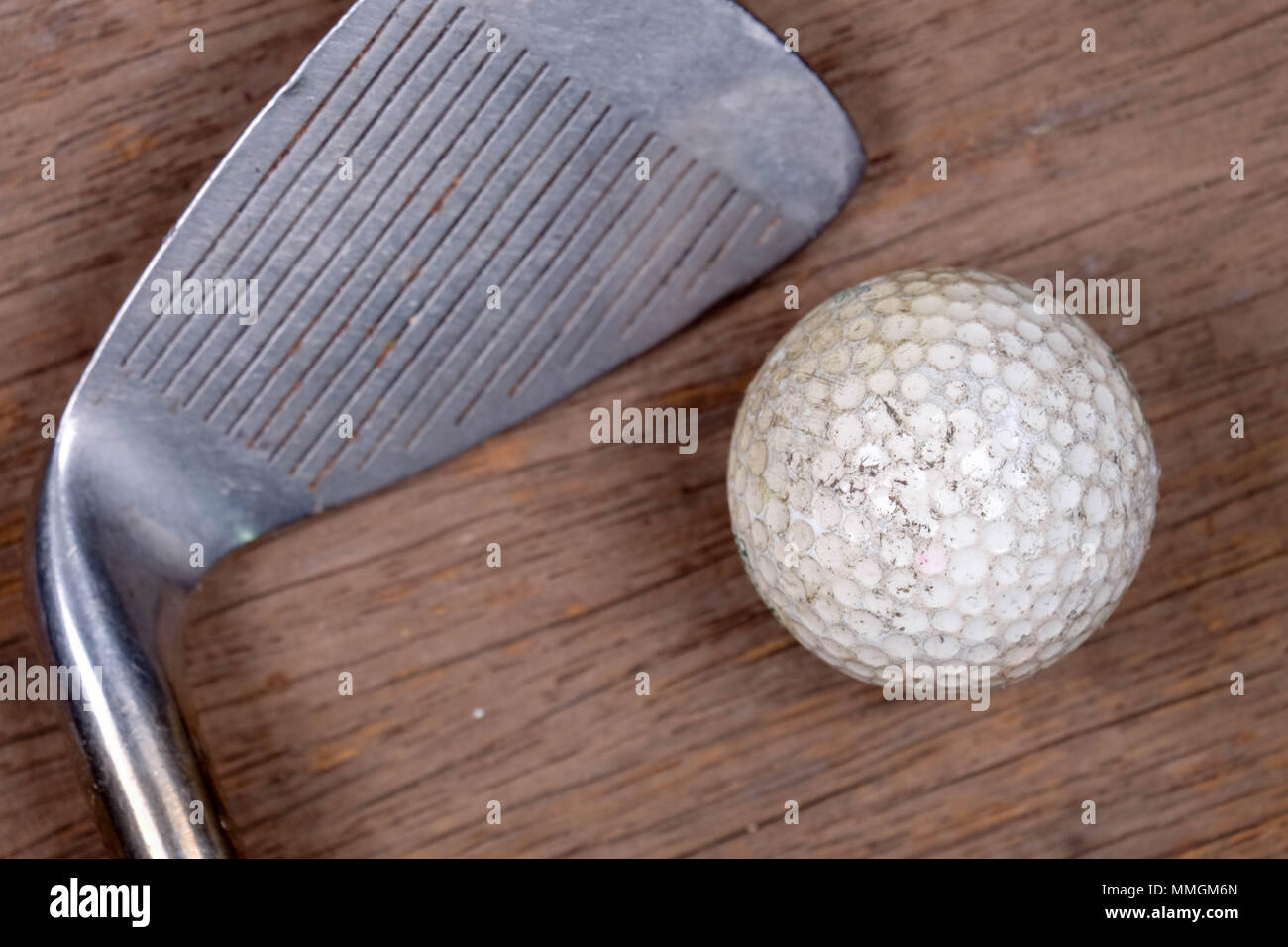 Antique golf club and ball Stock Photo - Alamy