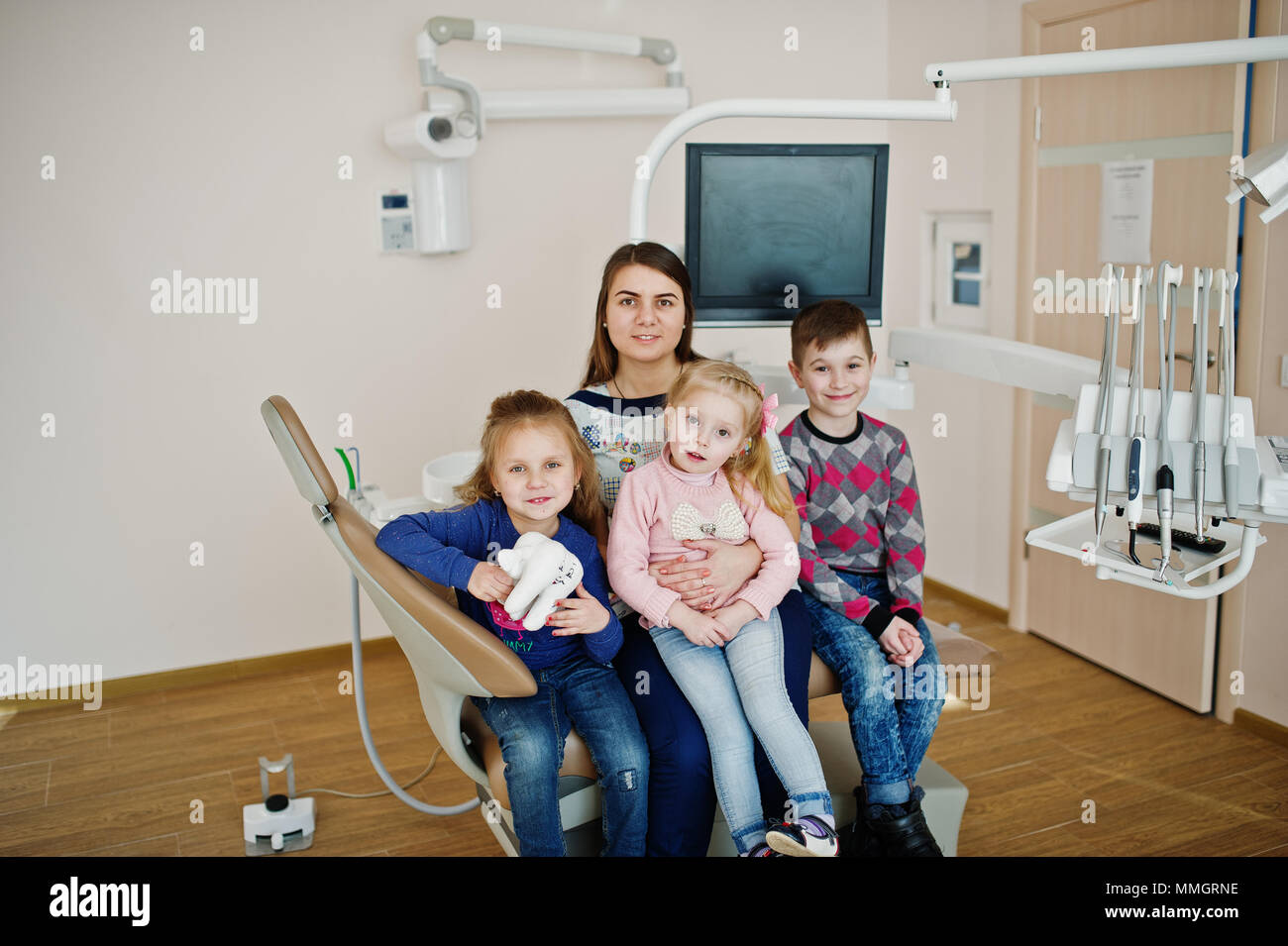Childrens at dentist chair. Children dental Stock Photo Alamy