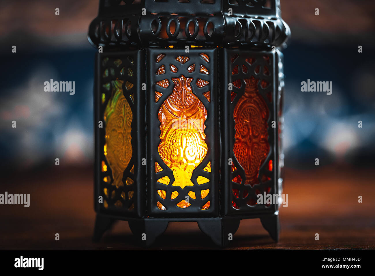 Fanus lamp sales