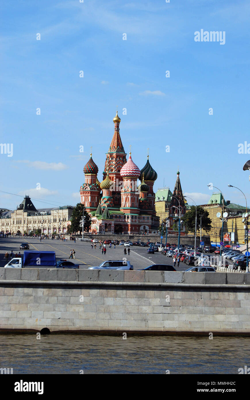 Close up domes st basils cathedral hi-res stock photography and images ...