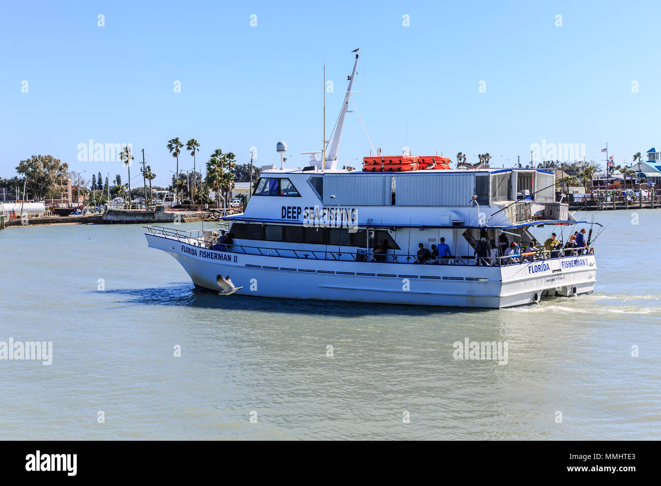 Deep sea fishing boat hi-res stock photography and images - Alamy