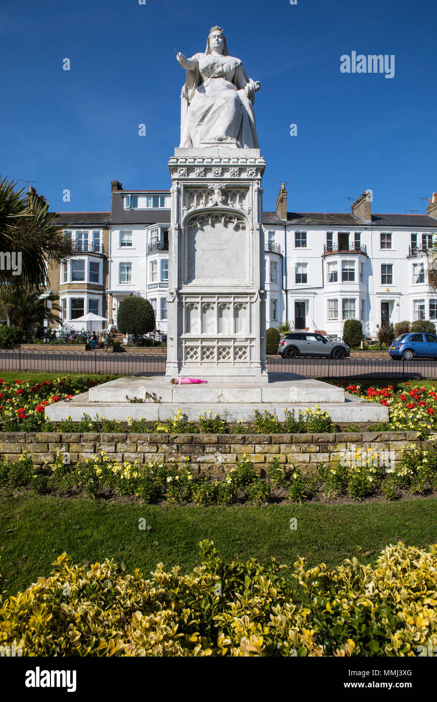 Clifftown parade hires stock photography and images Alamy