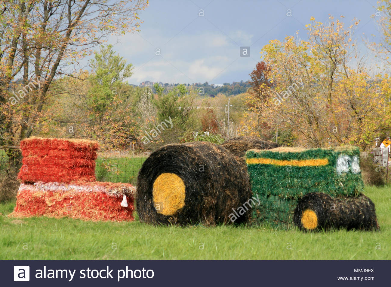 Painted Hay Bales High Resolution Stock Photography And Images Alamy